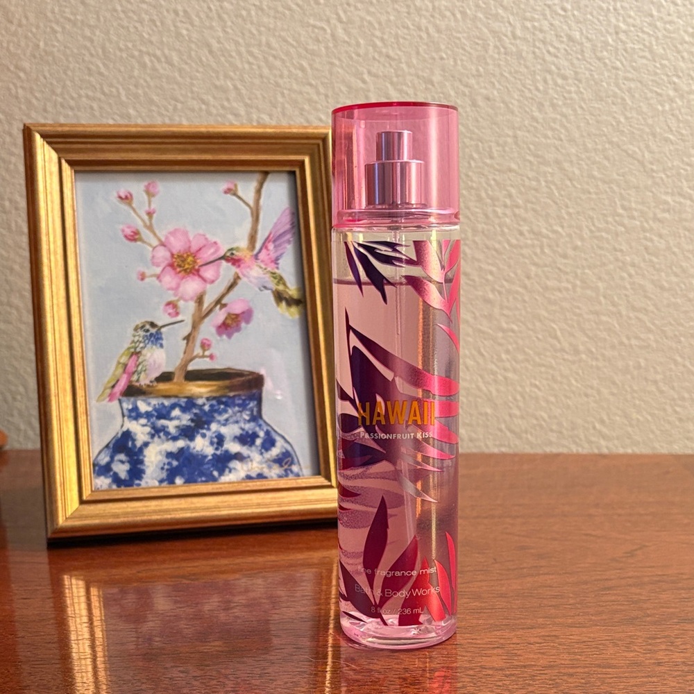 Bath & Body Works Hawaii Passionfruit Kiss Fragrance